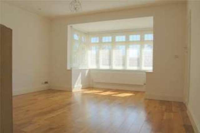  Image of 4 bedroom Detached house to rent in Barrack Lane Aldwick Bognor Regis PO21 at Barrack Lane Aldwick West Sussex, PO21 4DD