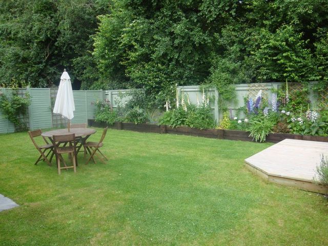  Image of 3 bedroom Detached house for sale in Barton Copse Chieveley Newbury RG20 at Barton Copse Chieveley Downend, RG20 8RN