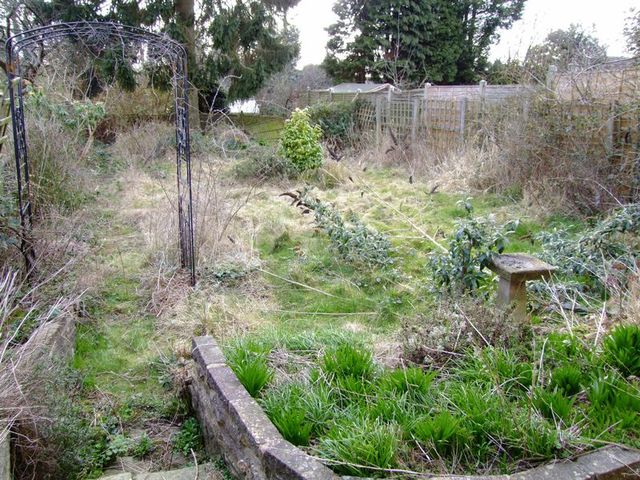  Image of 3 bedroom Semi-Detached house for sale in Barton Lodge Road Hall Green Birmingham B28 at Barton Lodge Road  Birmingham, B28 0RW