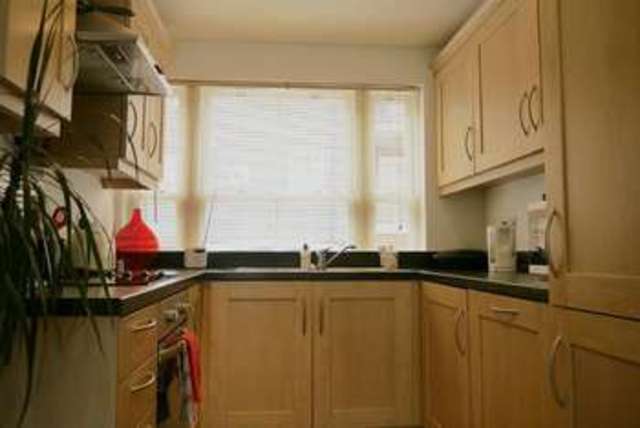  Image of 3 bedroom Detached house to rent in Barton Mill Road Canterbury CT1 at Canterbury, CT1 1BP