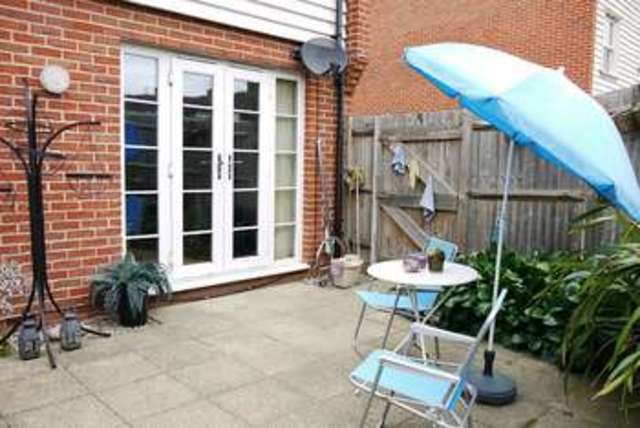  Image of 3 bedroom Detached house to rent in Barton Mill Road Canterbury CT1 at Canterbury, CT1 1BP