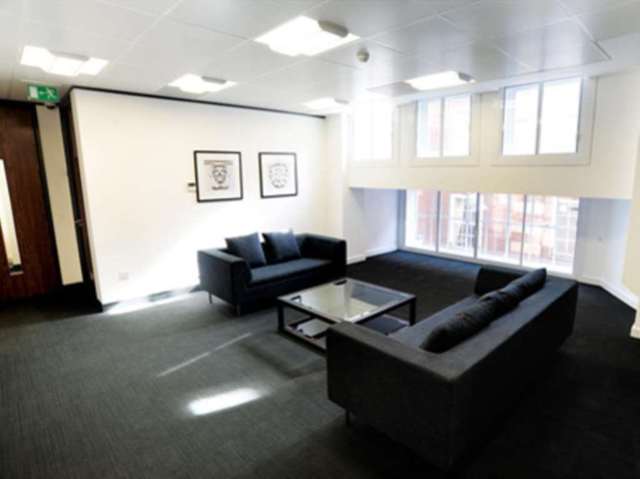  Image of Detached house to rent in Basil Street London SW3 at Knightsbridge SW3 London, SW3 1AJ