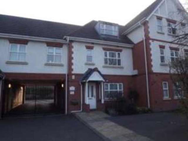  Image of 2 bedroom Flat for sale in Chester Road Sutton Coldfield B73 at 386 Chester Road Sutton Coldfield Short Heath, B73 5BS