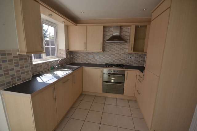  Image of 2 bedroom Semi-Detached house to rent in Benham Drive Spencers Wood Reading RG7 at Benham Drive Spencers Wood Reading, RG7 1FB