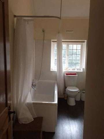  Image of 1 bedroom Flat to rent in Bentinck Road Altrincham WA14 at Bentinck Road  Altrincham, WA14 2BW