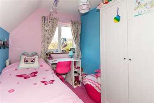  Image of 3 bedroom Bungalow for sale in Berkeley Crescent Lydney GL15 at Berkeley Crescent  Lydney, GL15 5SH