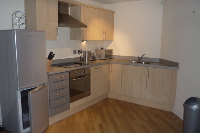  Image of 2 bedroom Flat to rent in Dunlop Street Warrington WA4 at Bevan Island Warrington Latchford, WA4 6AA