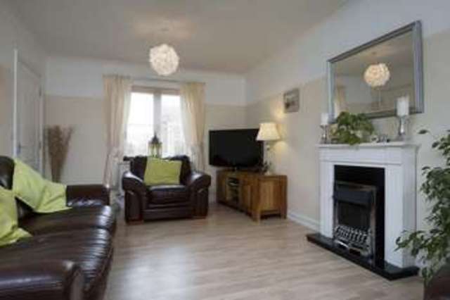 Image of 4 bedroom Detached house for sale in Bevington Way Eynesbury St. Neots PE19 at Bevington Way Eynesbury St. Neots, PE19 2HQ