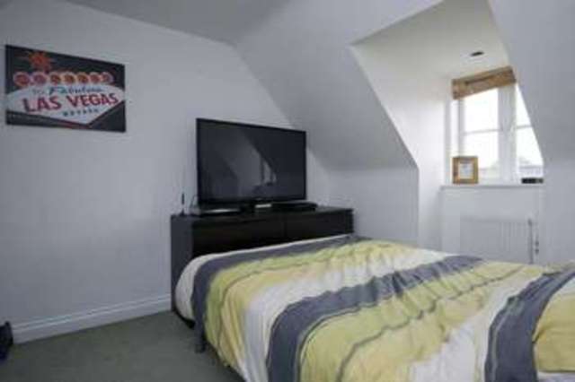  Image of 4 bedroom Detached house for sale in Bevington Way Eynesbury St. Neots PE19 at Bevington Way Eynesbury St. Neots, PE19 2HQ