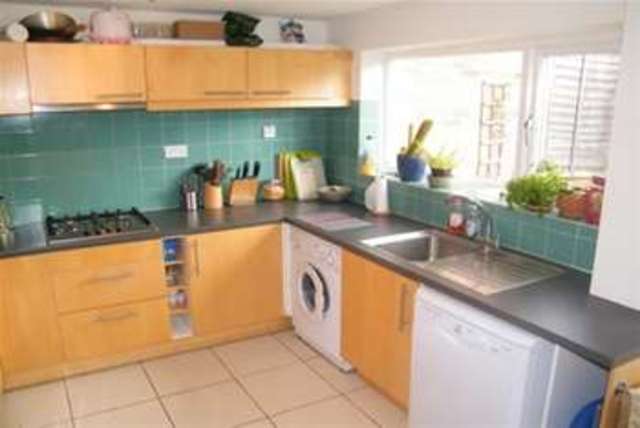  Image of 3 bedroom Detached house to rent in Holbrook Close Billericay CM11 at Billericay, CM11 2NG