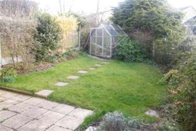  Image of 3 bedroom Detached house to rent in Holbrook Close Billericay CM11 at Billericay, CM11 2NG