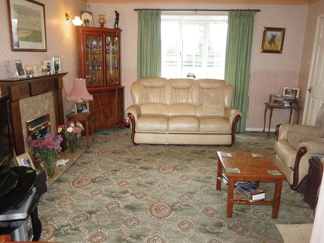  Image of 3 bedroom Detached house for sale in Lincoln Road Dunholme Lincoln LN2 at Lincoln Road Dunholme Dunholme, LN2 3QU