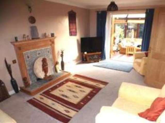  Image of 4 bedroom Detached house for sale in Byron Close Bishops Waltham Southampton SO32 at Bishops Waltham Southampton Bishop