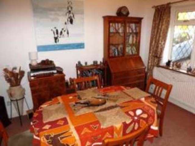  Image of 4 bedroom Detached house for sale in Byron Close Bishops Waltham Southampton SO32 at Bishops Waltham Southampton Bishop
