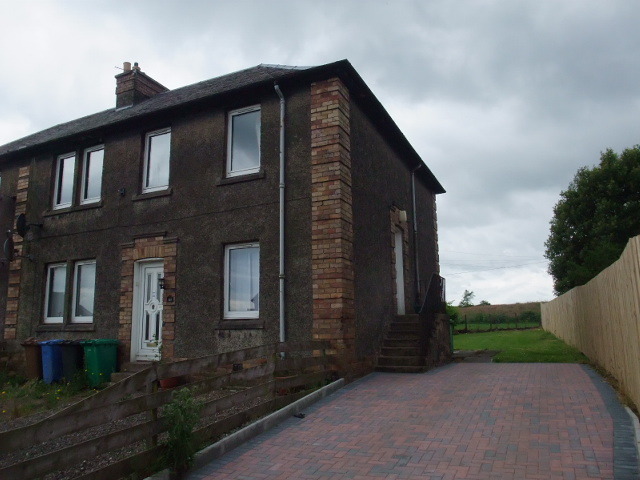  Image of 2 bedroom Flat to rent in Blamey Crescent Cowdenbeath KY4 at Cowdenbeath Fife Fife, KY4 9JT