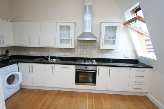  Image of 2 bedroom Flat to rent in Blandford Avenue Oxford OX2 at Blandford Avenue  Oxford, OX2 8EA