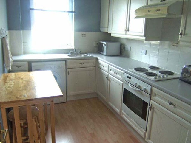  Image of 2 bedroom Flat to rent in Bloomfield Court Aberdeen AB10 at Holburn Aberdeen Aberdeen, AB10 6DT