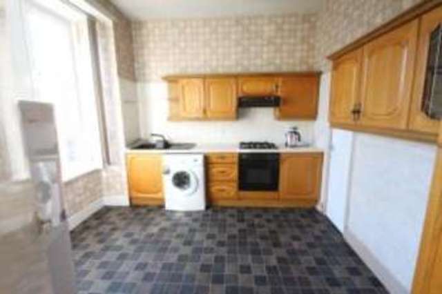 Image of 2 bedroom Flat for sale in Blythswood Drive Paisley PA3 at Paisley Renfrewshire Linwood, PA3 2ET
