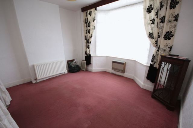  Image of 3 bedroom Terraced house for sale in Boosbeck Road Skelton-in-Cleveland Saltburn-by-the-Sea TS12 at Boosbeck Road Skelton-In-Cleveland Saltburn-By-The-Sea, TS12 2DD