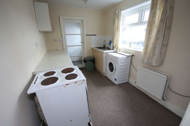  Image of 3 bedroom Terraced house for sale in Boosbeck Road Skelton-in-Cleveland Saltburn-by-the-Sea TS12 at Boosbeck Road Skelton-In-Cleveland Saltburn-By-The-Sea, TS12 2DD