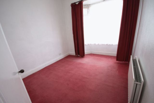  Image of 3 bedroom Terraced house for sale in Boosbeck Road Skelton-in-Cleveland Saltburn-by-the-Sea TS12 at Boosbeck Road Skelton-In-Cleveland Saltburn-By-The-Sea, TS12 2DD