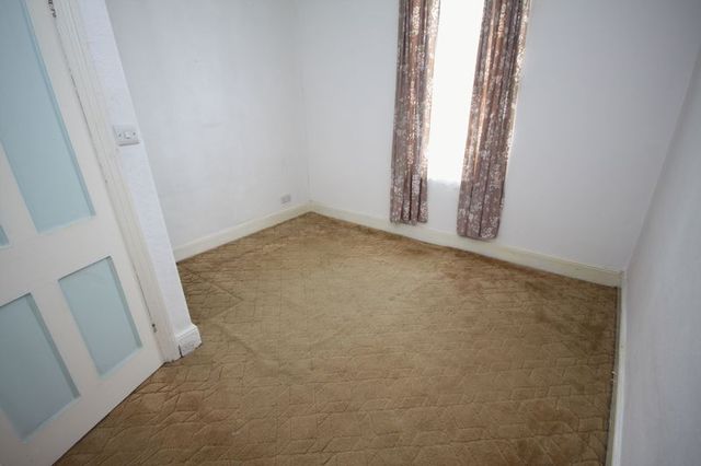  Image of 3 bedroom Terraced house for sale in Boosbeck Road Skelton-in-Cleveland Saltburn-by-the-Sea TS12 at Boosbeck Road Skelton-In-Cleveland Saltburn-By-The-Sea, TS12 2DD