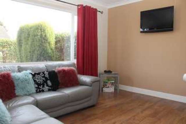  Image of 4 bedroom Chalet for sale in Borton Road Blofield Norwich NR13 at Blofield Heath Norwich Blofield, NR13 4RU