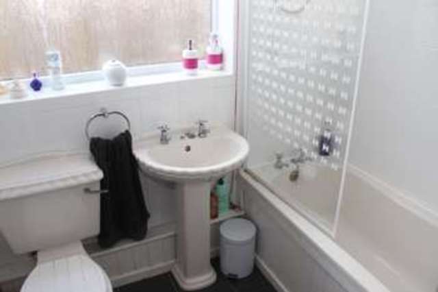  Image of 4 bedroom Chalet for sale in Borton Road Blofield Norwich NR13 at Blofield Heath Norwich Blofield, NR13 4RU