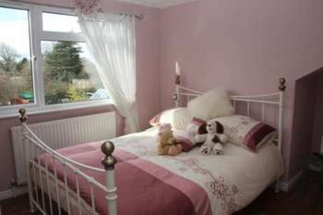  Image of 4 bedroom Chalet for sale in Borton Road Blofield Norwich NR13 at Blofield Heath Norwich Blofield, NR13 4RU