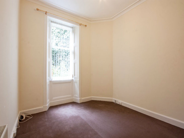  Image of 2 bedroom Flat to rent in Bowhill Terrace Trinity Edinburgh EH3 at Inverleith Edinburgh Edinburgh, EH3 5QY