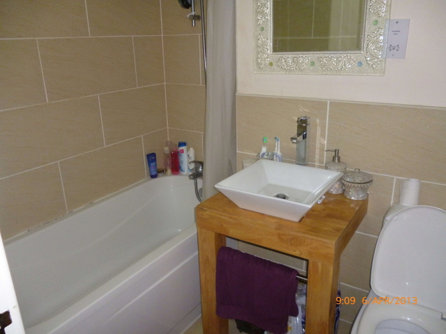  Image of 2 bedroom Apartment to rent in Brackendale Bradford BD10 at Brackendale Court  Thackley, Bradford, West Yorks, BD10 0AG