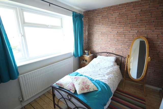  Image of 4 bedroom Semi-Detached house for sale in Braden Close Aylesbury HP21 at Braden Close Foxhills Aylesbury, HP21 7JU