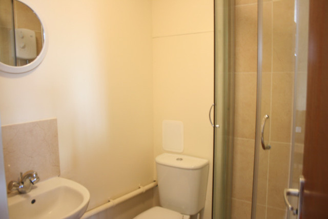  Image of 1 bedroom Studio flat to rent in Britannia Road London N12 at Britannia Road  London, N12 9RS