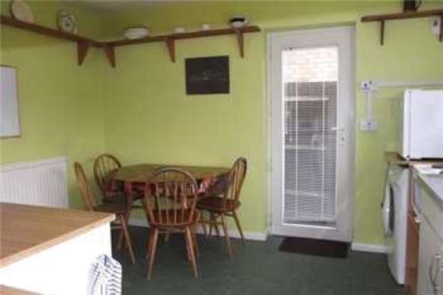  Image of 3 bedroom Detached house for sale in Brickhill Drive Bedford MK41 at Bedford Bedfordshire Clapham, MK41 7NX