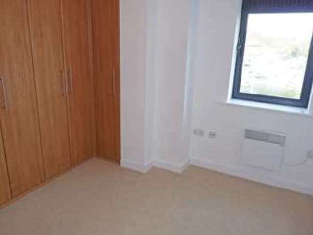 Image of 2 bedroom Flat to rent in Troy Road Horsforth Leeds LS18 at Bridge Place 1 Troy Road Horsforth, LS18 5NQ