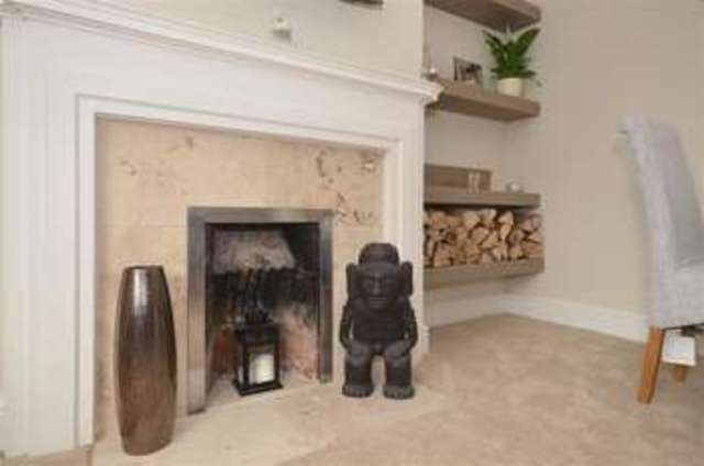  Image of 2 bedroom Flat for sale in Brighton Road Sutton SM2 at Sutton Surrey Sutton, SM2 5BL