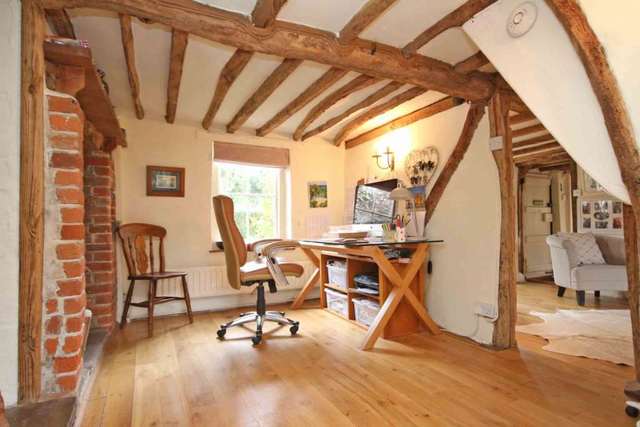  Image of 4 bedroom Detached house for sale in Bell Lane Brightwell-Cum-Sotwell Wallingford OX10 at Bell Lane Brightwell-Cum-Sotwell Wallingford, OX10 0QD