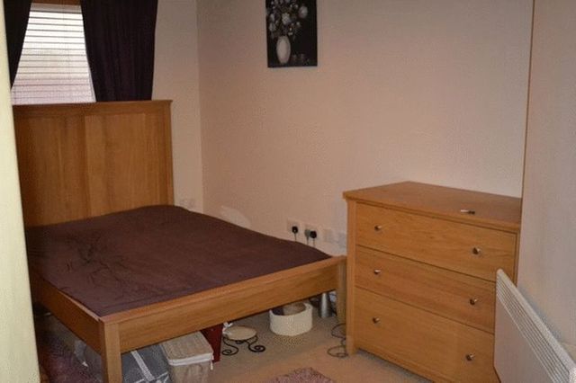  Image of 2 bedroom Flat to rent in Briton Street Southampton SO14 at Briton Street  Southampton, SO14 3EN
