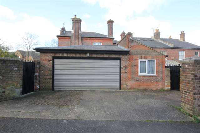  Image of 4 bedroom Detached house for sale in Broad Street Hemel Hempstead HP2 at Broad Street Old Town Hemel Hempstead, HP2 5BW