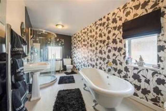 Image of 2 bedroom Detached house to rent in Brookdale Road Sutton-in-Ashfield NG17 at Sutton-in-Ashfield, NG17 4LP