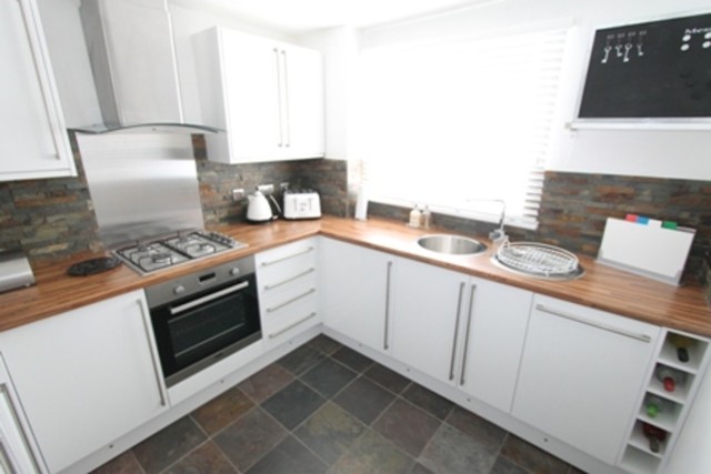  Image of 2 bedroom Flat to rent in Broughton Road Glasgow G23 at Summerston Glasgow Glasgow, G23 5DX