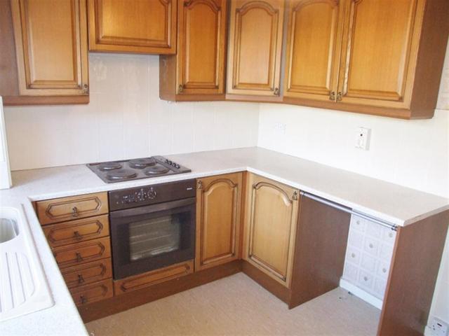  Image of 2 bedroom Flat for sale in Brunswick Gardens Halifax HX1 at Halifax  Halifax, HX1 5HJ