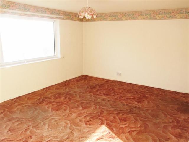  Image of 2 bedroom Flat for sale in Brunswick Gardens Halifax HX1 at Halifax  Halifax, HX1 5HJ