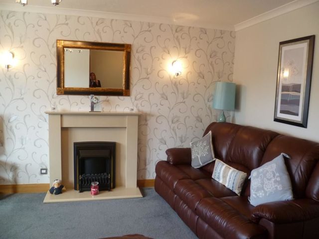  Image of 2 bedroom Bungalow to rent in Brunton Gardens Markinch Glenrothes KY7 at Glenrothes Fife Fife, KY7 6EX