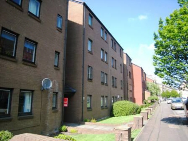  Image of 2 bedroom Flat to rent in Bryson Road Edinburgh EH11 at Fountainbridge Edinburgh Edinburgh, EH11 1DR