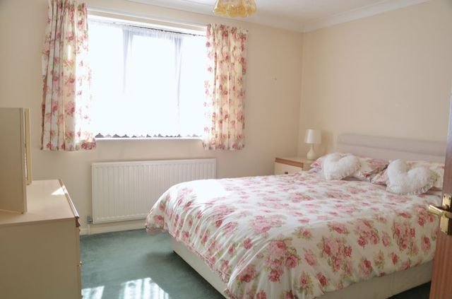  Image of 3 bedroom Detached house for sale in Bullingham Road Lincoln LN2 at Bullingham Road  Lincoln, LN2 4RW