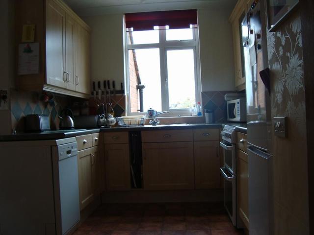  Image of 4 bedroom Detached house to rent in Burleigh Road West Bridgford Nottingham NG2 at West Bridgford  Nottingham, NG2 6FQ