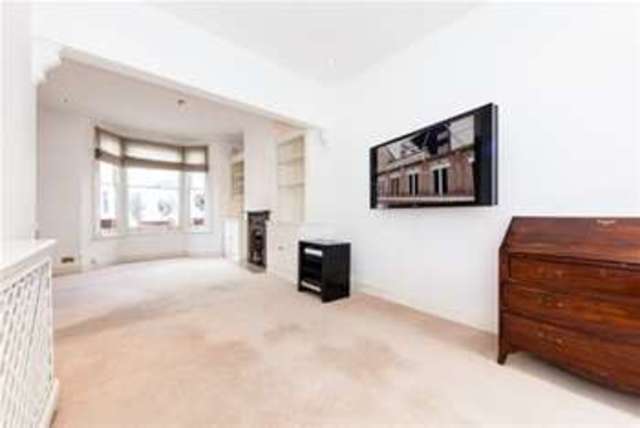  Image of 4 bedroom Detached house to rent in Burnthwaite Road London SW6 at London, SW6 5BE