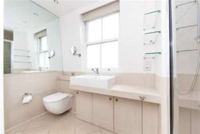  Image of 4 bedroom Detached house to rent in Burnthwaite Road London SW6 at London, SW6 5BE