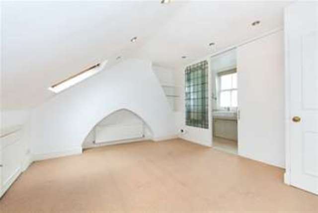  Image of 4 bedroom Detached house to rent in Burnthwaite Road London SW6 at London, SW6 5BE